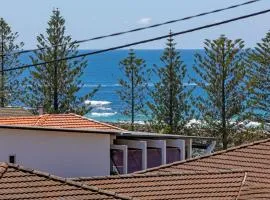 Luna Sea Kingscliff with Ocean Glimpses