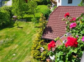 Appartements Höller, hotel with parking in Sankt Georgen am Kreischberg