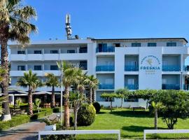 Freskia Resort, hotel in Velipojë