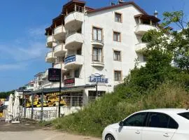 Lapina Suite & Restaurant