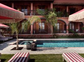 Anemelia Retreat - Explore & Recharge, hotel with hot tubs in Laganas