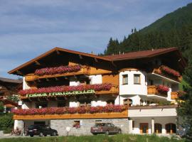 Alpenpension Hotel Pfurtscheller – hotel w Neustift im Stubaital