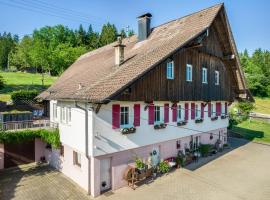 Klausenhansenhof, goedkoop hotel in Wolfach