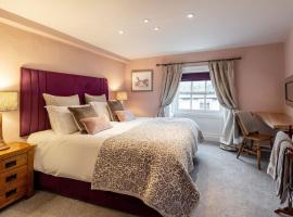 Royal View Apartments, pet-friendly hotel in Kirkby Lonsdale