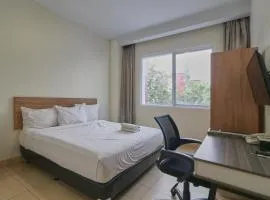 Aranis Hotel