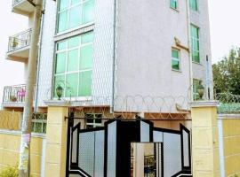 Keba Guesthouse, hotel en Addis Abeba