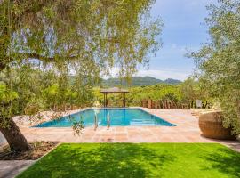 Cubo's Coin Pure Nature High Privacy, Hotel in Coín