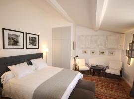 Appartement Quartier Mazarin, hotel v Aix-en-Provence