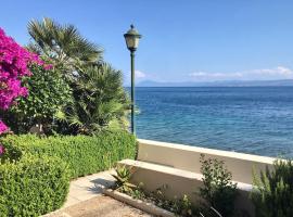 EviaXL Studios, hotel v destinaci Khrónia
