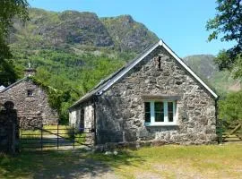 Gesail Barn and Farmhouse