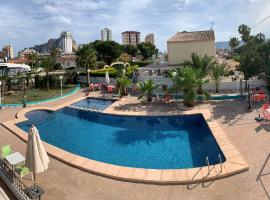 Casa los Pinos Calpe Playa，卡爾佩的飯店