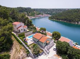 Green House, rumah liburan di Novigrad Dalmatia