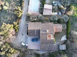 Villa Kyrae, hotel v destinaci Oraison