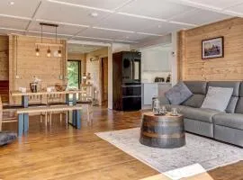 Buttercup Lodge