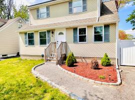 Peaceful home equal to a sound sleep!, vacation rental in Mastic Beach