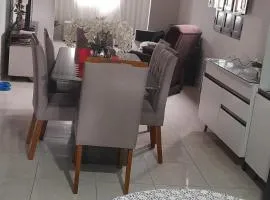 Casa Garanhuns 1º andar com escada