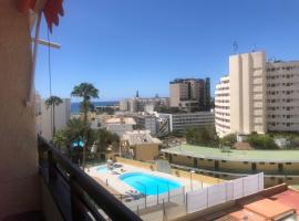 Juncos II Apartamento, hotel familiar en Playa del Inglés