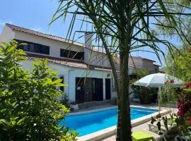 Casa Pausa Sesimbra Holiday Home