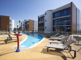 SoBlue Hôtel, hotel v destinácii Antibes
