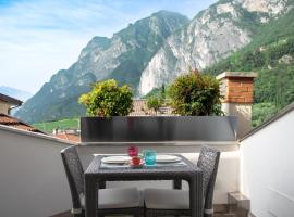 Charming Loft Lake Garda, Pension in Riva del Garda