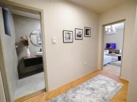HILL Apartment