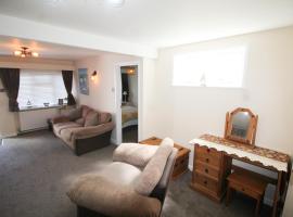 Briar Cottage, appartement in Looe