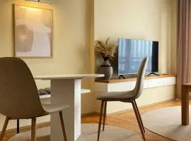 Etern Stays - Pristine Apartment