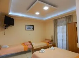 Apartments Klakor