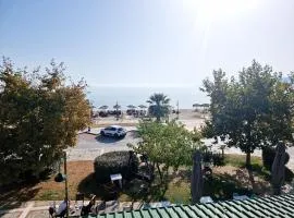 Sophia seaview suites & restaurant