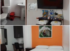 Hotel Confortel, hotel di Armenia