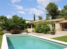 Welcoming holiday home in Tourtour with private pool, villa in Tourtour