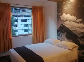 Hostal Premier Inn: Machu Picchu şehrinde bir otel