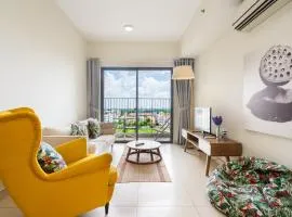 Luxury Boutique Apartment - Free Breakfast & HouseKeeping