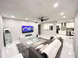 High End Luxury Condo located in Ft. Lauderdale, hotell sihtkohas Lauderhill