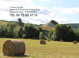 Alcove Du Velay, hotell i Rochelimagne