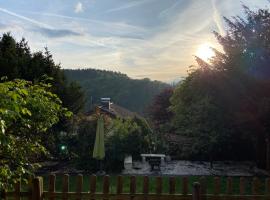 Exklusive Wohnung Nähe Frankfurt, готель у місті Eppstein