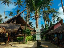 Harana Surf Resort, viešbutis mieste Cheneral Luna
