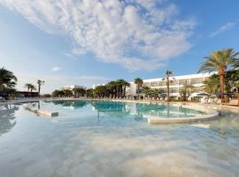 Grand Palladium Palace Ibiza Resort & Spa- All Inclusive, готель у місті Плайя-ден-Босса