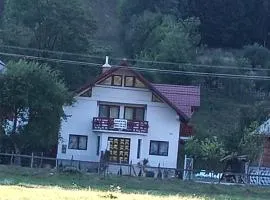 Casa Rares Toc