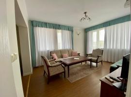 Wild Cherry Apartments, resort em St. Constantine and Helena