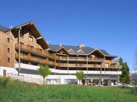 Olydea les Bottieres - Saint-Pancrace, hotel in Saint-Pancrace