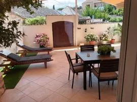 Charming 4* apartment in Supetar's old center