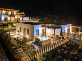 Mnḗmē Suites & Villas, casa de campo em Kastr&iacute;