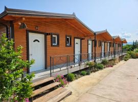 Bujtina Zejtaria, hotel in Belsh