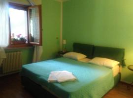 appartamento signorile con giardino, hotel ad Aosta
