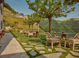 "La Casa dei Gelsi" - Panorama Lodge MONTE GENEROSO, hotel v destinaci Scudellate