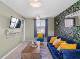 Stunning 3 bed Abode in Nuneaton- Sleeps 7, apartamento em Nuneaton