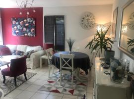 Résidence de standing, apartment in Bayonne