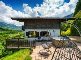 Chalet Mora-lodge by Alpine Host Helpers
