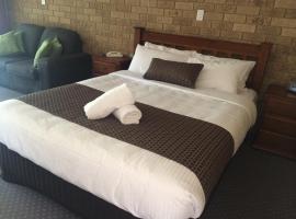 High Country Motor Inn Bright: Bright şehrinde bir motel